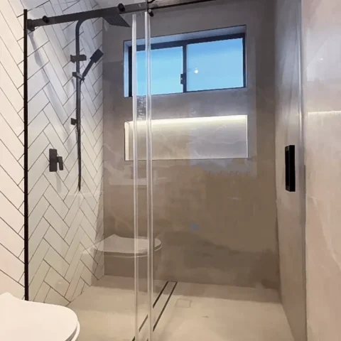 Frameless Glass Alcove 1800wmm Sliding Door  Matt Black - Image 2