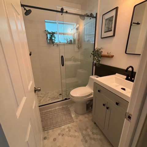 Frameless Rectangle Shower 1500wmm Sliding Door Matte Black - Image 3