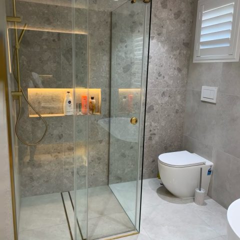 Frameless Shower Box 1200wx800dmm Rectangle  Brushed Gold - Image 4