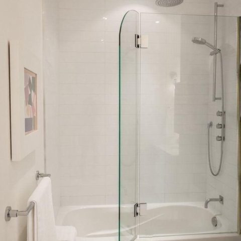 Modern Swing Door Bath Screen - 2-Panel Glass, 1100W x 1500H - Image 3