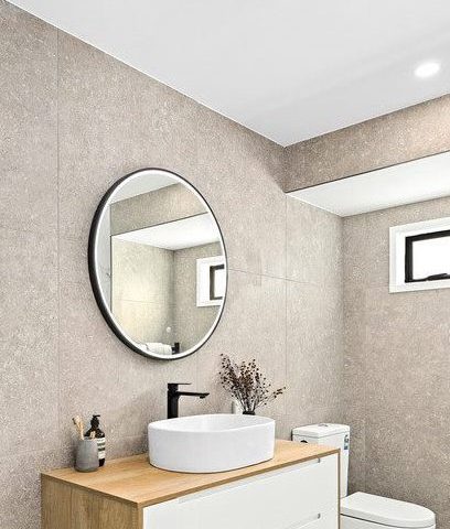 ORA Framed Round Front-Lit 600mm LED Mirror - Matte Black - Image 4