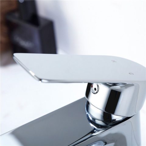 Vanta Modern Flat Handle Basin Mixer – Polished Chrome - Image 3