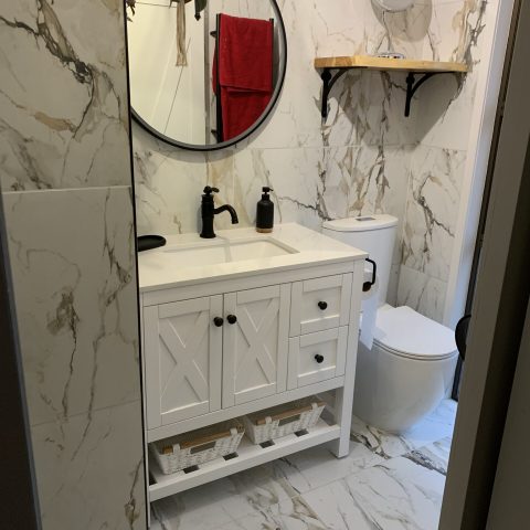 ORA Framed Round Front-Lit 600mm LED Mirror - Matte Black - Image 5