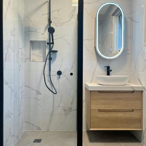 Framed 900wx900dmm Shower Swing Door Square Matte Black Inc Glass+Tray+Liner - Image 1