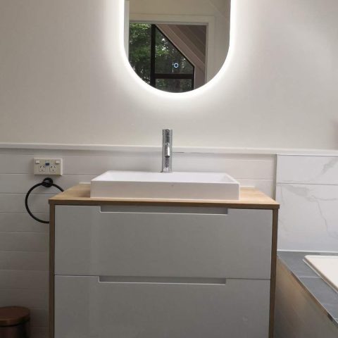 OVA Frameless Oval Back-Lit LED Mirror – 500x850mm - Image 4