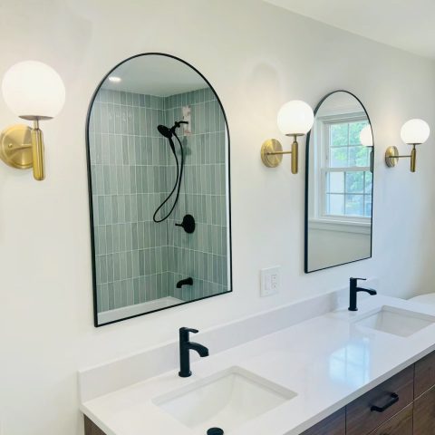 AVA Framed Arch Back-Lit LED Mirror – 550x900mm - Matte Black - Image 5