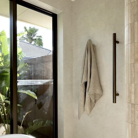 Vertical Heated Towel Rail 650mm (L) Two Round Rails Combo - Gun Metal - Image 2