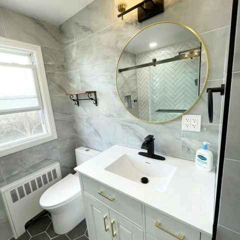 ORA Framed Round Back-Lit 800mm LED Mirror - Brushed Gold - Image 4