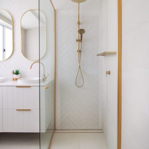 Brushed Gold Round Shower Set Slider with 2-functional Shower Head and Rain Head - Image 4