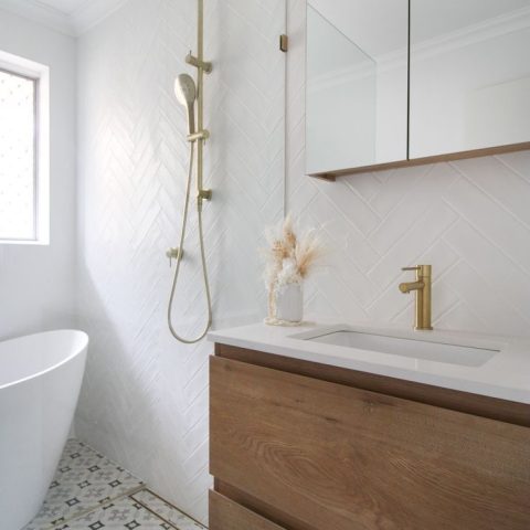 Brushed Gold Round Shower Set Slider with 2-functional Shower Head and Rain Head - Image 3