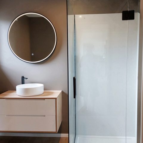Claro 900x900mm Frameless Shower Box Kit – Square – Swing Door – Includes Tray & Wall Liner – Matte Black - Image 1