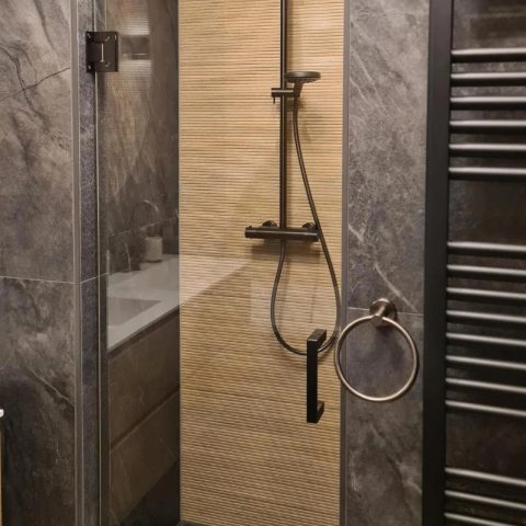 Modern Round Towel Ring - Gun Metal - Image 4